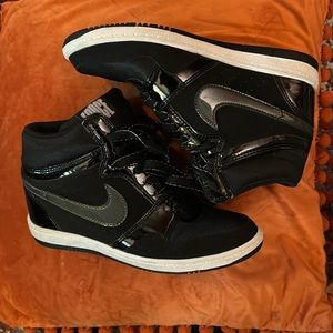 Nike Force Dunk Sky Hi hidden wedge, size 9